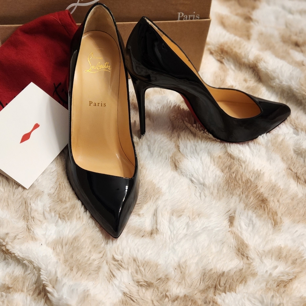Christian Louboutin Corneille 100 Patent leather Stilettos.